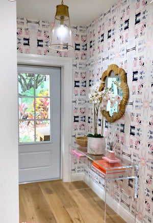 navy pink wallpaper, foyer wallpaper, entryway wallpaper, mudroom wallpaper, pink blue navy wallpaper, wallpaper grey door, grey door entrance, hallway decor 2019, interior design entrance, foyer decor 2019